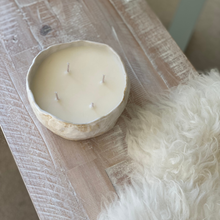 Load image into Gallery viewer, Ceramic Candle (Medium)
