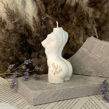 Load image into Gallery viewer, Hera Candle with Gold or Silver Stretch Marks on Hips
