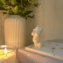 Load image into Gallery viewer, Pregnancy Candle with Hand Painted Hearts
