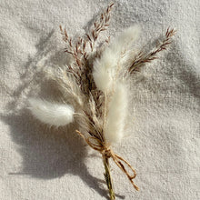 Load image into Gallery viewer, Mini Dried Flower Bunch
