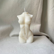 Load image into Gallery viewer, &#39;Lillie&#39; - Ectopic Pregnancy Scar Candle
