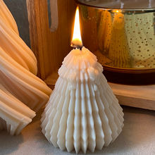 Load image into Gallery viewer, Origami Christmas Tree Candle
